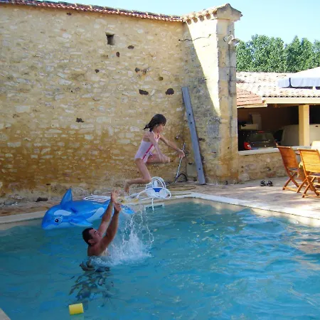 Villa De 4 Chambres A Soulaures Avec Piscine Privee Jardin Amenage Et Wifi Villa Soulaures