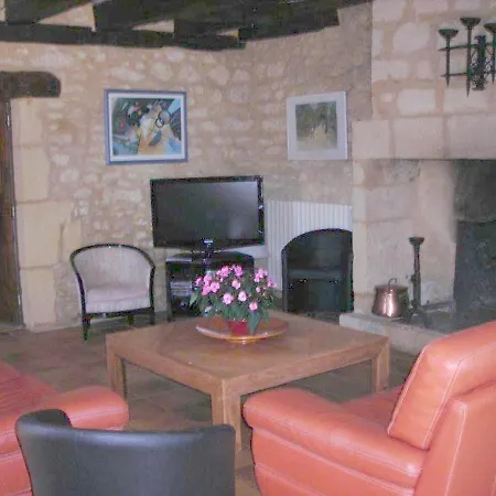 Villa Villa De 4 Chambres A Soulaures Avec Piscine Privee Jardin Amenage Et Wifi *