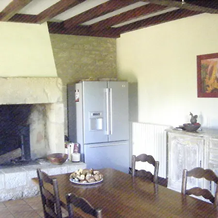 Villa De 4 Chambres A Soulaures Avec Piscine Privee Jardin Amenage Et Wifi * Soulaures
