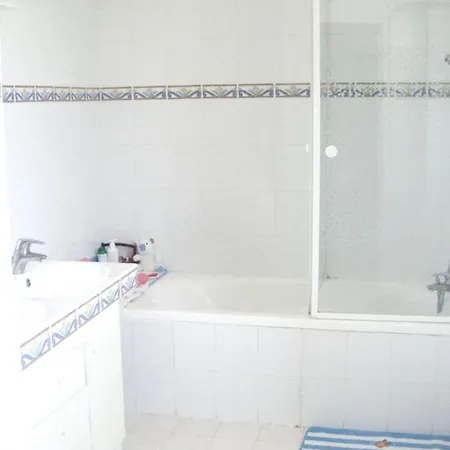 Villa De 4 Chambres A Soulaures Avec Piscine Privee Jardin Amenage Et Wifi * Soulaures