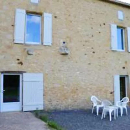 Villa Villa De 4 Chambres A Soulaures Avec Piscine Privee Jardin Amenage Et Wifi